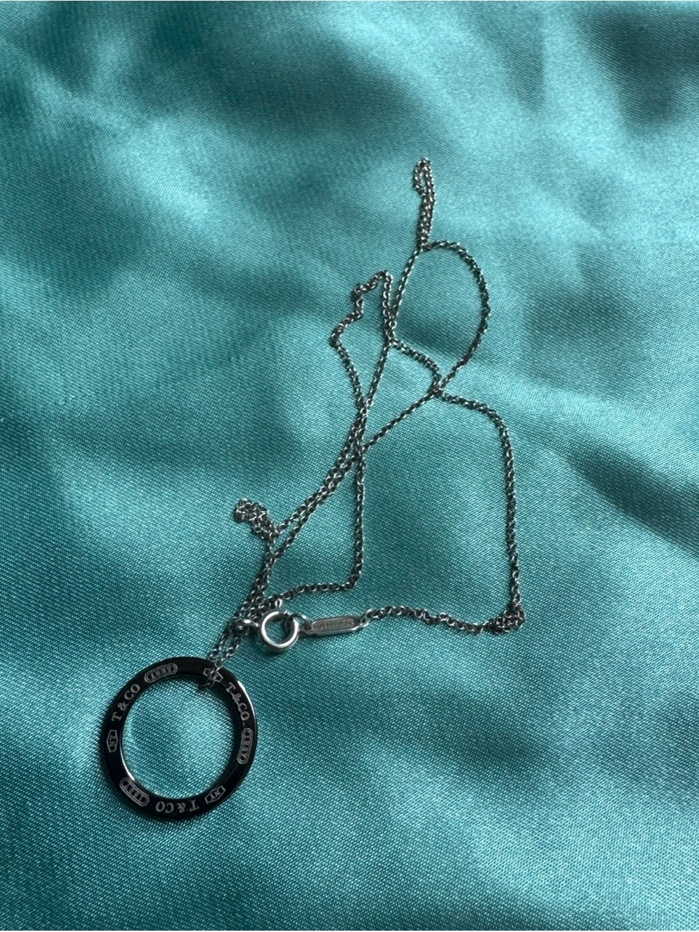 Tiffany 1837° Circle Pendant in black
